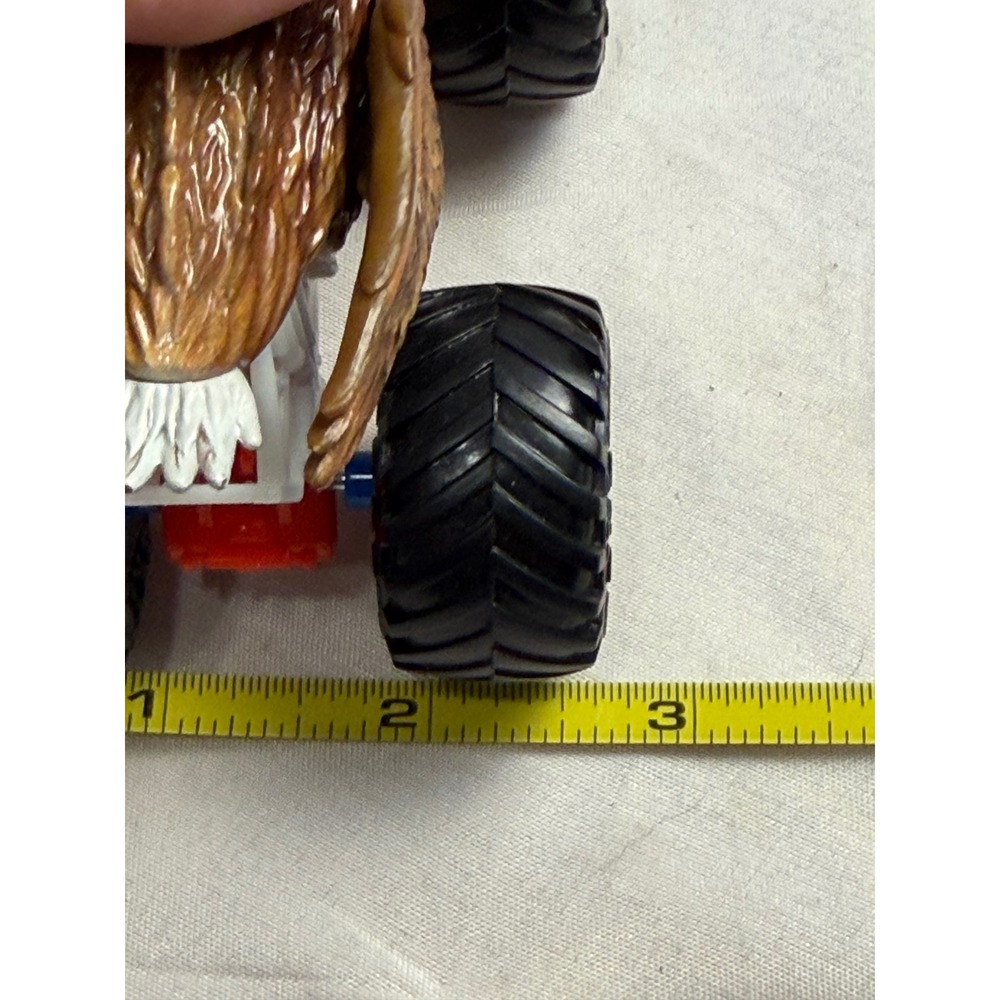 Monster Jam Eagle Monster Truck 1:64 Die-Cast Bald Eagle White Red Chassis - Picture 7 of 8